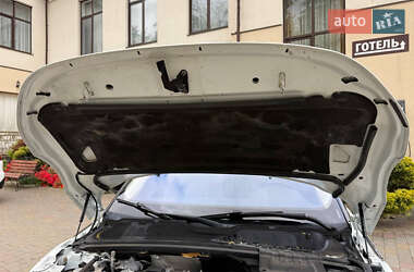 Внедорожник / Кроссовер Land Rover Range Rover Evoque 2017 в 