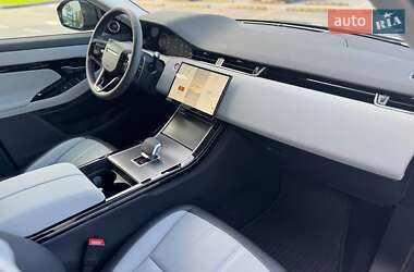 Внедорожник / Кроссовер Land Rover Range Rover Evoque 2024 в 