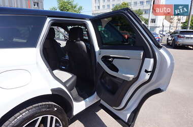 Внедорожник / Кроссовер Land Rover Range Rover Evoque 2019 в 