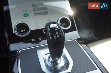 Внедорожник / Кроссовер Land Rover Range Rover Evoque 2019 в 