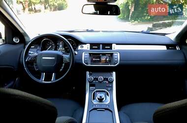 Внедорожник / Кроссовер Land Rover Range Rover Evoque 2017 в 