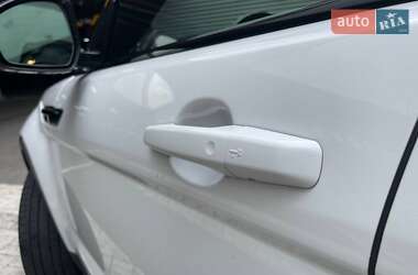 Внедорожник / Кроссовер Land Rover Range Rover Evoque 2017 в 