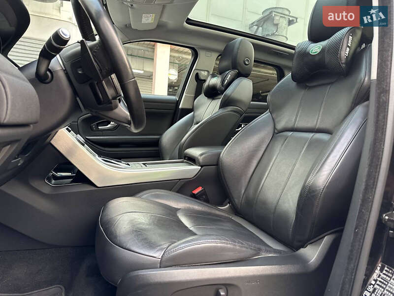 Внедорожник / Кроссовер Land Rover Range Rover Evoque 2017 в Киеве фото 16 Внедорожник / Кроссовер Land Rover Range Rover Evoque 2017 в Киеве
