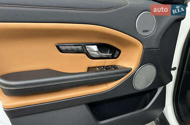 Внедорожник / Кроссовер Land Rover Range Rover Evoque 2015 в 