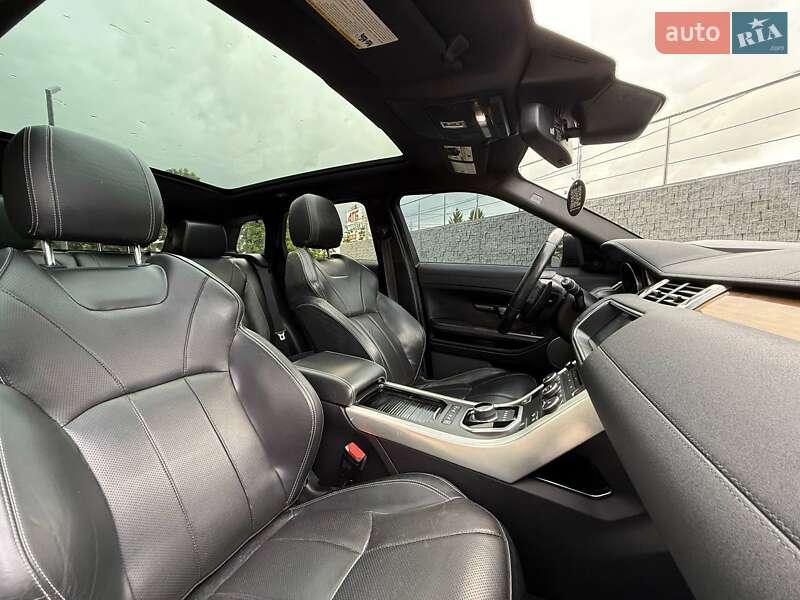 Внедорожник / Кроссовер Land Rover Range Rover Evoque 2017 в Луцке