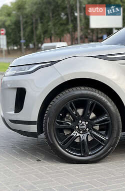 Внедорожник / Кроссовер Land Rover Range Rover Evoque 2019 в 