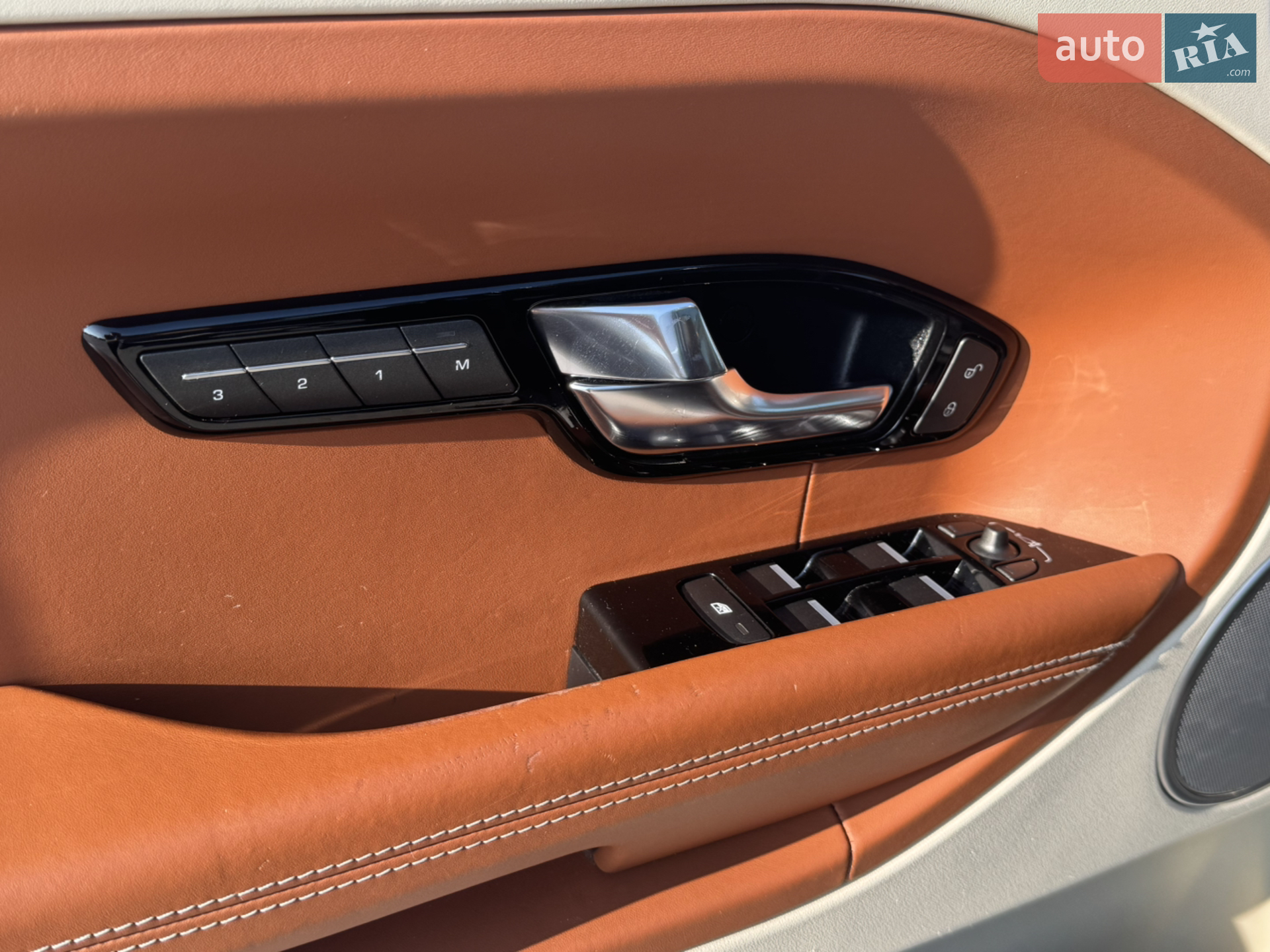 2012 Land Rover Range Rover Evoque - мініатюра 31