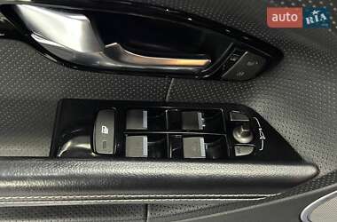 Внедорожник / Кроссовер Land Rover Range Rover Evoque 2012 в 