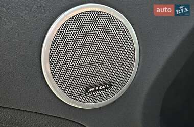 Внедорожник / Кроссовер Land Rover Range Rover Evoque 2013 в 