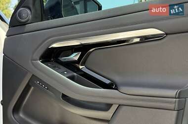 Внедорожник / Кроссовер Land Rover Range Rover Evoque 2020 в 