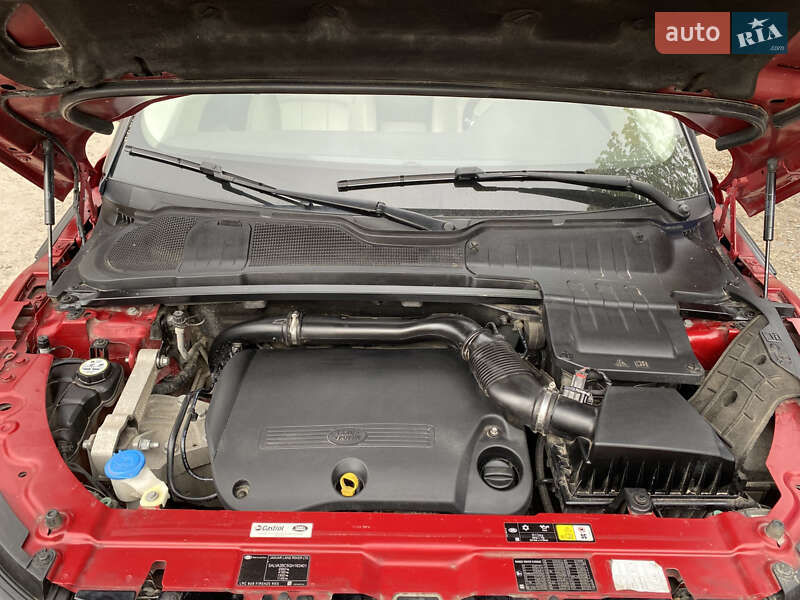 Внедорожник / Кроссовер Land Rover Range Rover Evoque 2016 в Житомире фото 35 Внедорожник / Кроссовер Land Rover Range Rover Evoque 2016 в Житомире