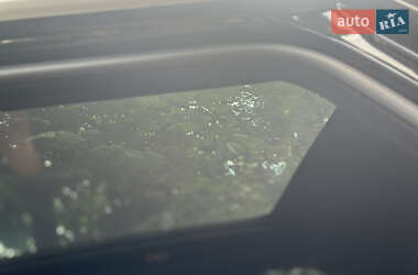 Внедорожник / Кроссовер Land Rover Range Rover Evoque 2015 в 