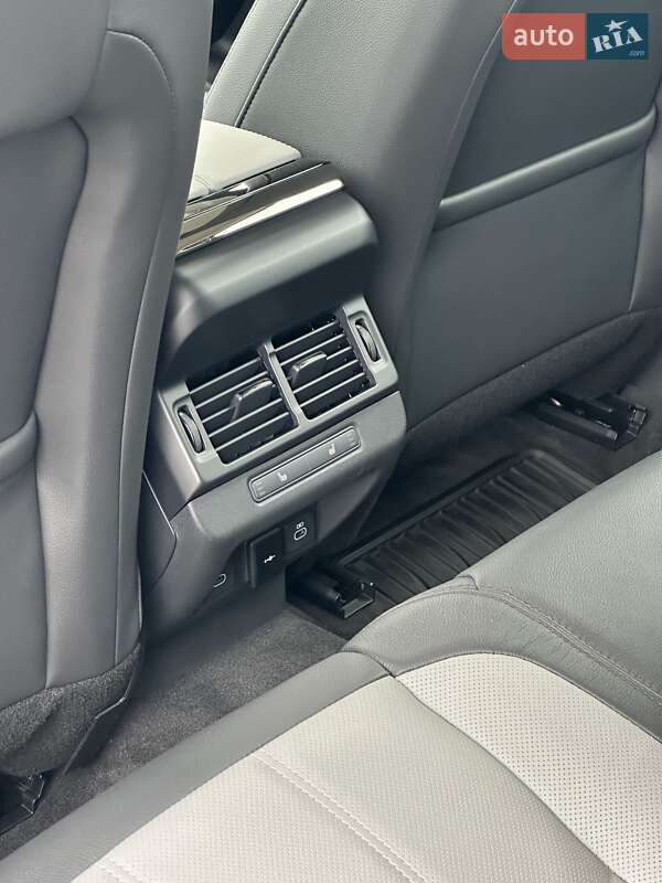Внедорожник / Кроссовер Land Rover Range Rover Evoque 2023 в Киеве фото 22 Внедорожник / Кроссовер Land Rover Range Rover Evoque 2023 в Киеве