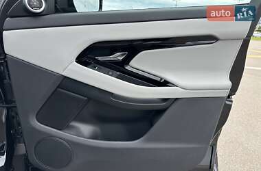 Внедорожник / Кроссовер Land Rover Range Rover Evoque 2023 в 