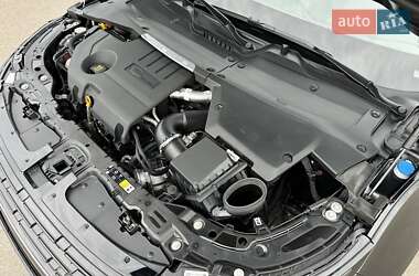 Внедорожник / Кроссовер Land Rover Range Rover Evoque 2023 в 