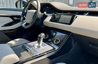 Внедорожник / Кроссовер Land Rover Range Rover Evoque 2019 в 