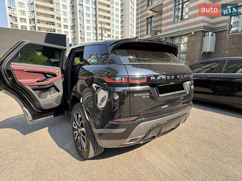Позашляховик / Кросовер Land Rover Range Rover Evoque 2019 в Києві