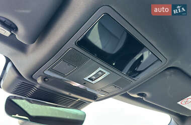 Внедорожник / Кроссовер Land Rover Range Rover Evoque 2023 в 