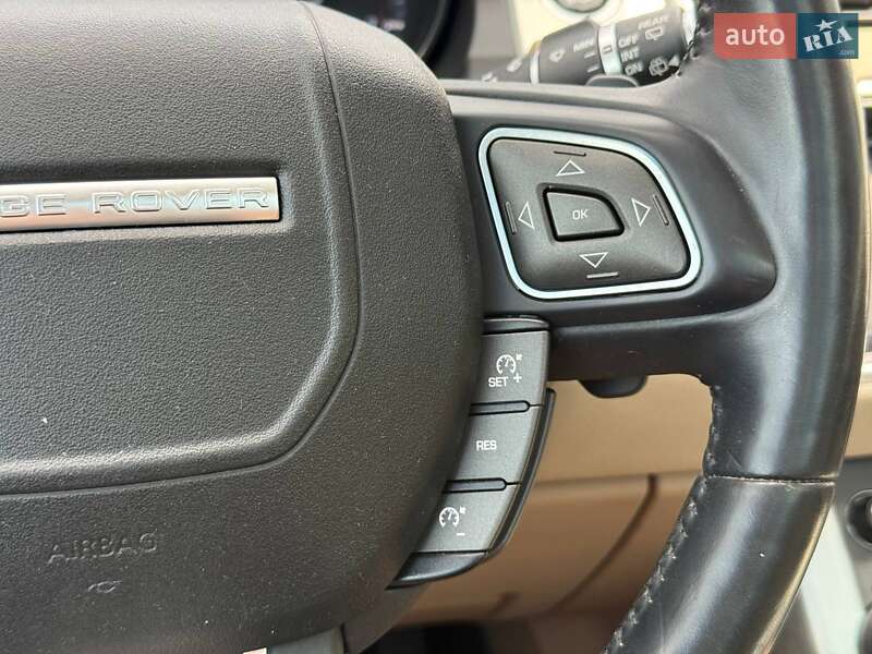 Позашляховик / Кросовер Land Rover Range Rover Evoque 2015 в Рівному