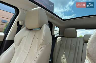 Внедорожник / Кроссовер Land Rover Range Rover Evoque 2015 в 