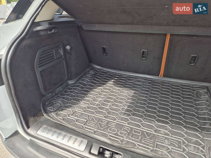 Позашляховик / Кросовер Land Rover Range Rover Evoque 2012 в Києві