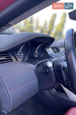Позашляховик / Кросовер Land Rover Range Rover Evoque 2015 в 