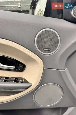 Позашляховик / Кросовер Land Rover Range Rover Evoque 2013 в 