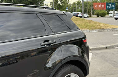 Внедорожник / Кроссовер Land Rover Range Rover Evoque 2016 в 