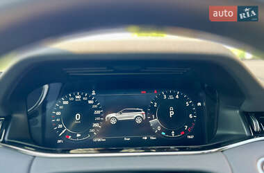 Внедорожник / Кроссовер Land Rover Range Rover Evoque 2022 в 