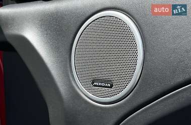 Внедорожник / Кроссовер Land Rover Range Rover Evoque 2014 в 