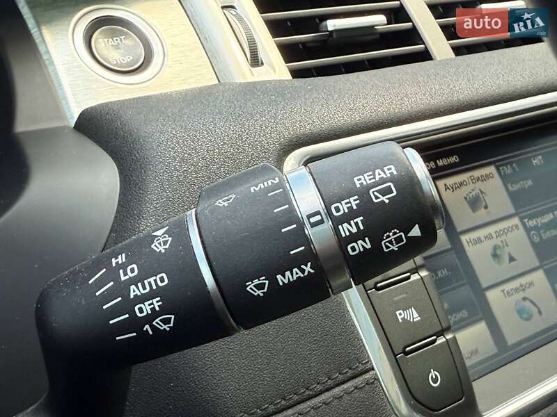 Позашляховик / Кросовер Land Rover Range Rover Evoque 2014 в Рівному