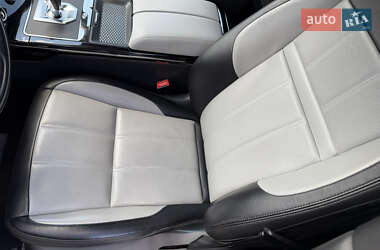 Внедорожник / Кроссовер Land Rover Range Rover Evoque 2019 в 