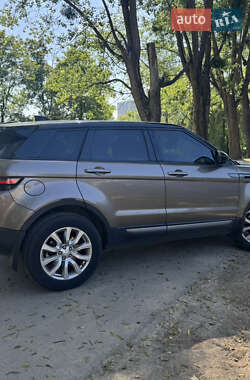 Позашляховик / Кросовер Land Rover Range Rover Evoque 2019 в 