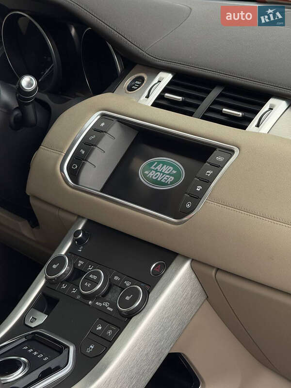 Позашляховик / Кросовер Land Rover Range Rover Evoque 2017 в Києві