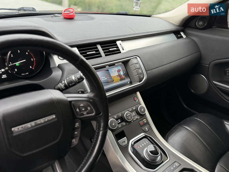 Внедорожник / Кроссовер Land Rover Range Rover Evoque 2015 в Черновцах