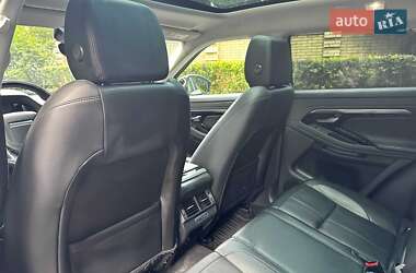 Позашляховик / Кросовер Land Rover Range Rover Evoque 2019 в 