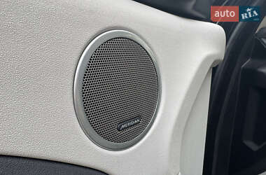 Внедорожник / Кроссовер Land Rover Range Rover Evoque 2013 в 