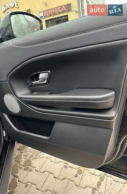 Внедорожник / Кроссовер Land Rover Range Rover Evoque 2018 в 