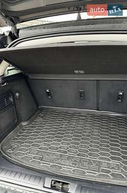 Внедорожник / Кроссовер Land Rover Range Rover Evoque 2018 в 