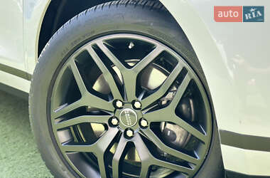 Внедорожник / Кроссовер Land Rover Range Rover Evoque 2022 в 