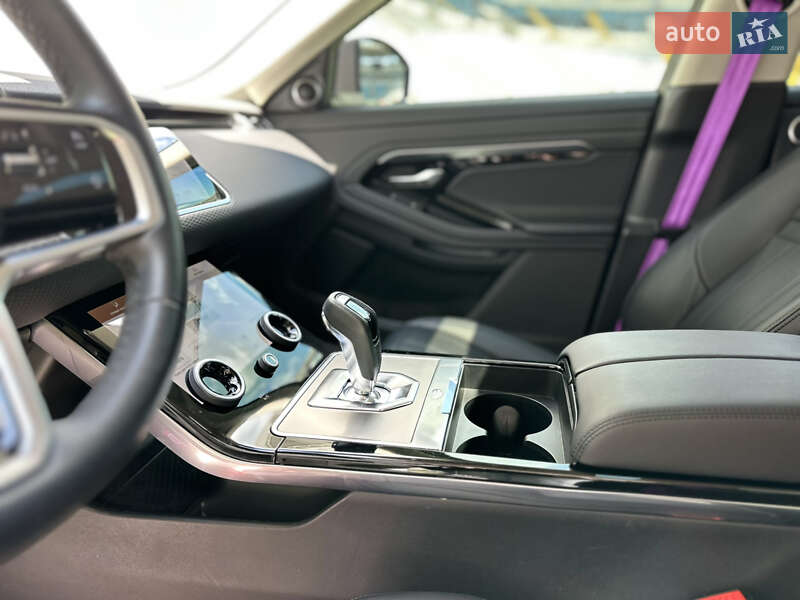 Внедорожник / Кроссовер Land Rover Range Rover Evoque 2022 в Одессе