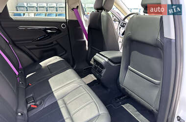 Внедорожник / Кроссовер Land Rover Range Rover Evoque 2022 в 