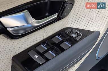 Внедорожник / Кроссовер Land Rover Range Rover Evoque 2013 в 
