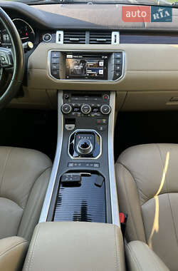 Внедорожник / Кроссовер Land Rover Range Rover Evoque 2015 в 