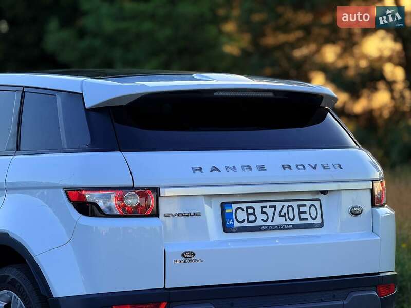 Внедорожник / Кроссовер Land Rover Range Rover Evoque 2015 в Мене фото 10 Внедорожник / Кроссовер Land Rover Range Rover Evoque 2015 в Мене