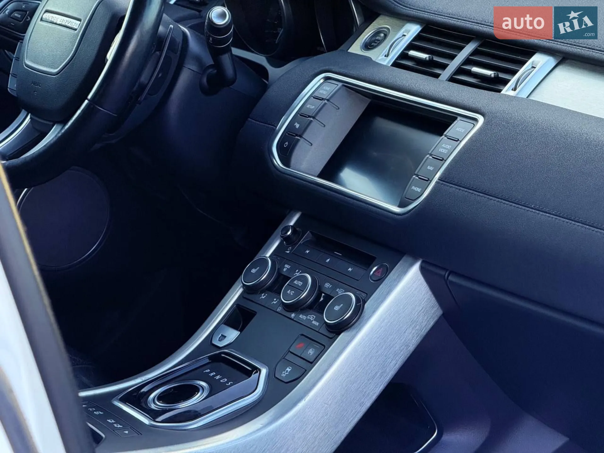 2015 Land Rover Range Rover Evoque - мініатюра 19