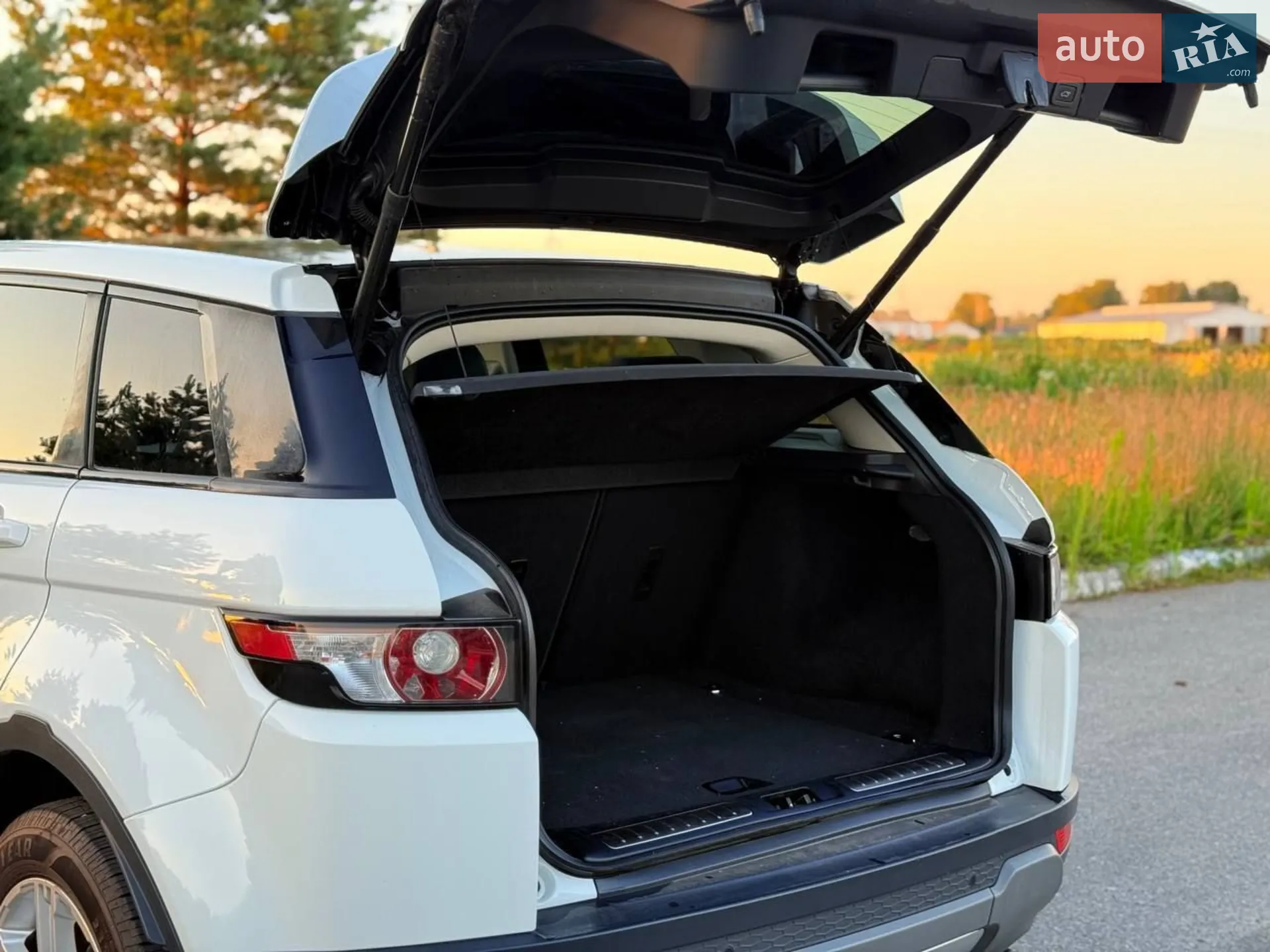 2015 Land Rover Range Rover Evoque - мініатюра 26
