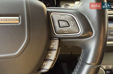 Внедорожник / Кроссовер Land Rover Range Rover Evoque 2015 в 