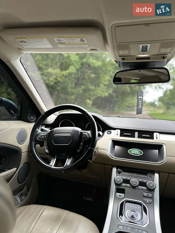 Внедорожник / Кроссовер Land Rover Range Rover Evoque 2016 в Полтаве