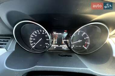 Внедорожник / Кроссовер Land Rover Range Rover Evoque 2015 в 
